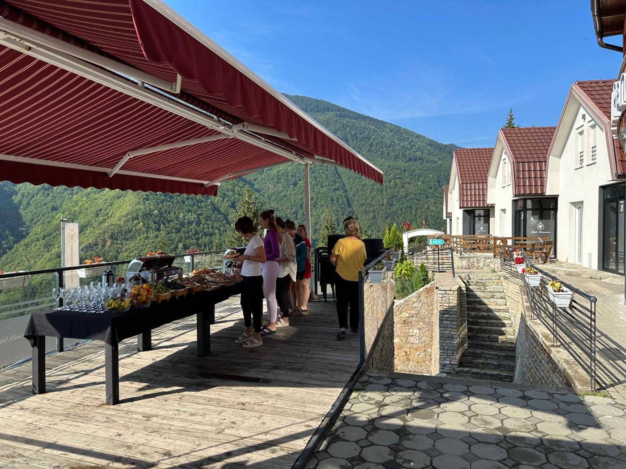 Hotel Panorama Rugove Peje Exterior photo