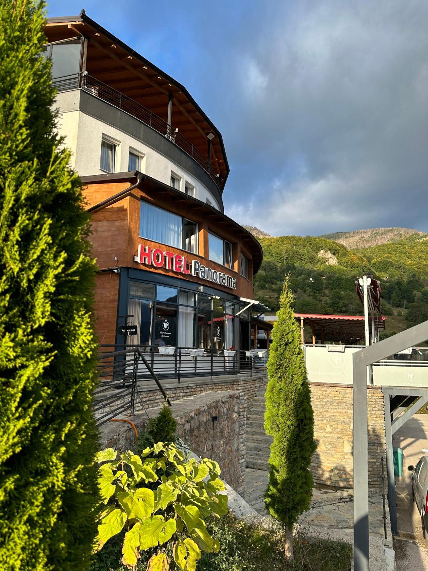 Hotel Panorama Rugove Peje Exterior photo